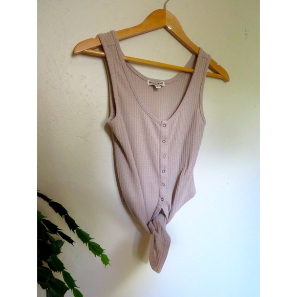 Inspired Hearts Tops - Inspired Hearts Crop Top Beige Size Medium